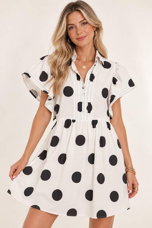 Mar- Vestido holgado de lunares con volantes