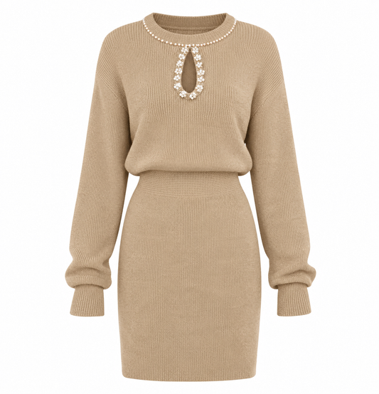Anaís- Vestido de Punto Beige con Detalle de Perlas
